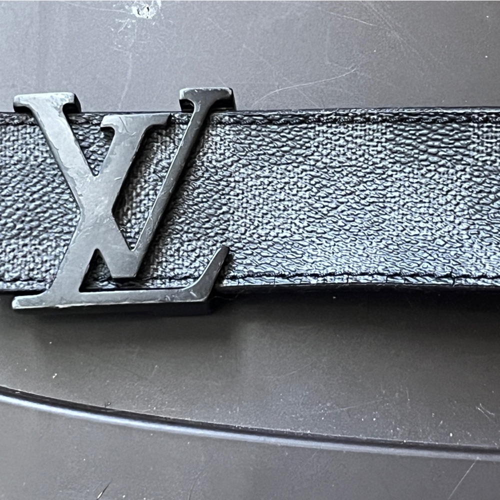 Louis Vuitton Damier LV Initiales Belt Black Leather men’s 100/40